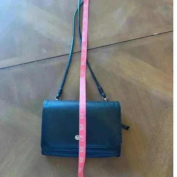 Liz Claiborne vintage crossbody handbag genuine leather trifold - Picture 3 of 9